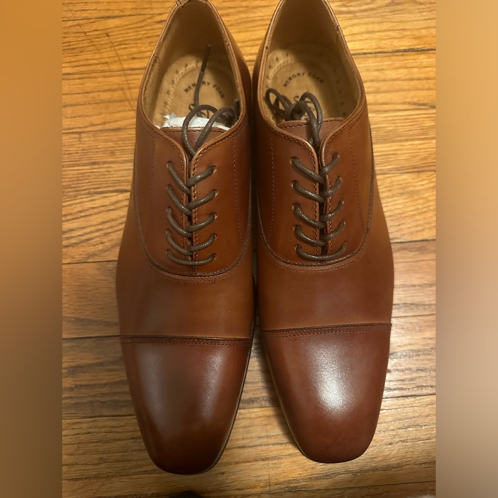 Florsheim Cap Toe Oxfords Size 9 and 12 NEW